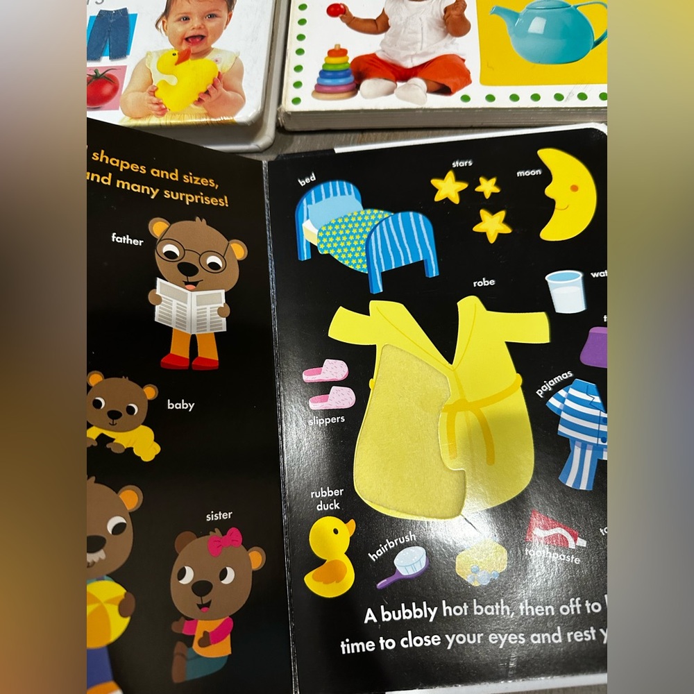 Book bundle - Picture 2 of 4